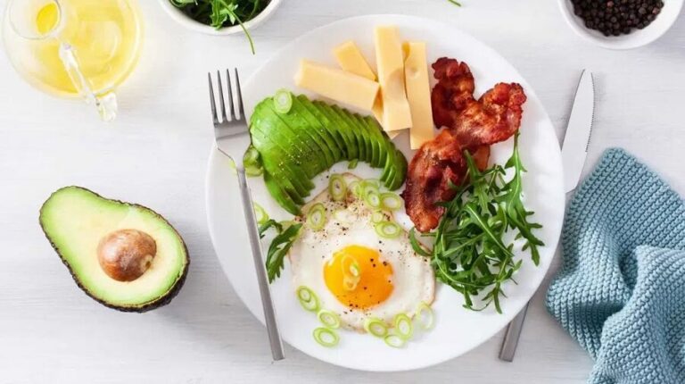 How to give up sugar and what can you replace refined carbohydrates wit