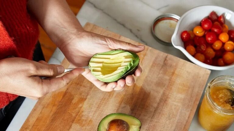 Low-Carb Vegetables That Won't Get You Out of Ketosis