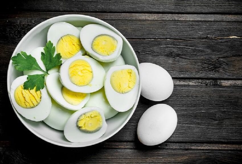 Nutritional value of egg - (100 g) Carbohydrates, proteins and fats