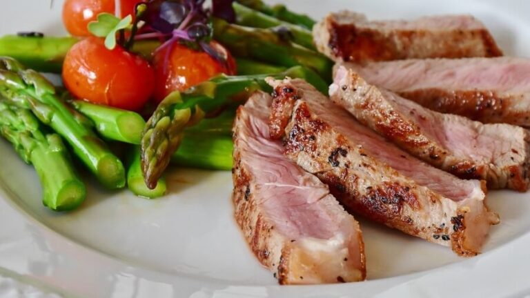 What to eat after training – food examples