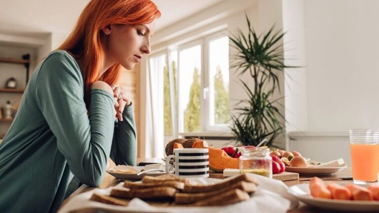 control anxiety to eat