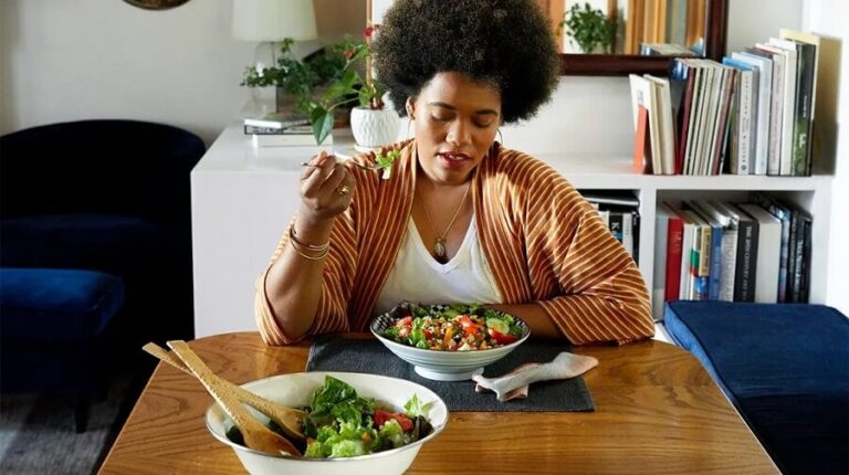 eat less to lose weight