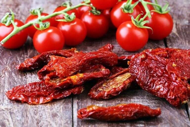 make dried dried tomatoes at home